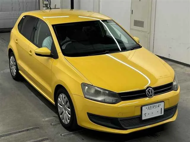 Volkswagen Polo  с аукциона в Японии
