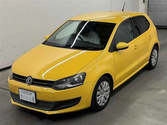 Volkswagen Polo  с аукциона в Японии