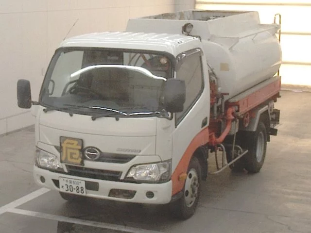 Hino Dutro  с аукциона в Японии