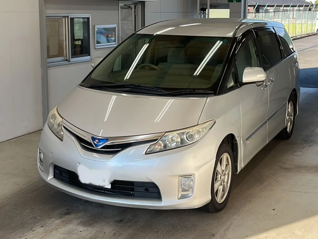 Toyota Estima 2010