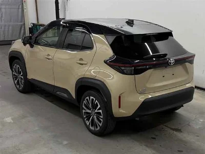 TOYOTA YARIS CROSS