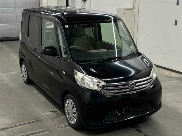 Nissan Dayz Roox 2014