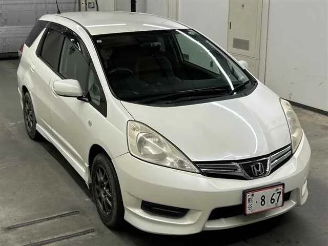 Honda Fit Shuttle 2011