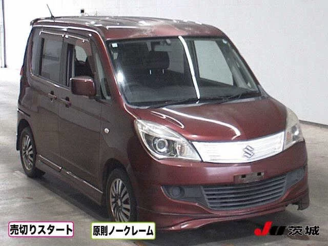 Suzuki Solio 2011