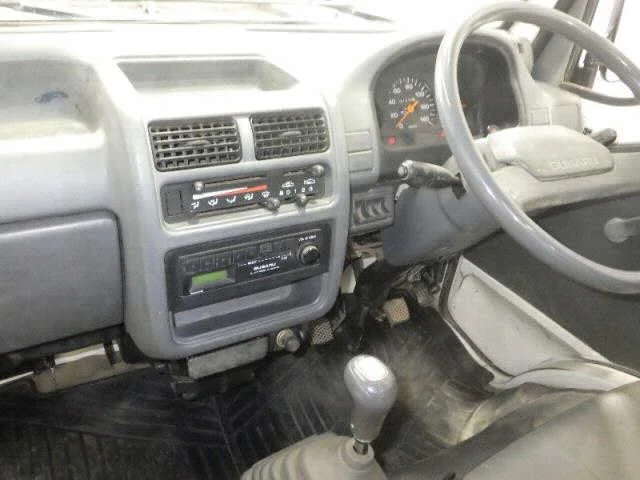 Subaru Sambar Truck  с аукциона в Японии