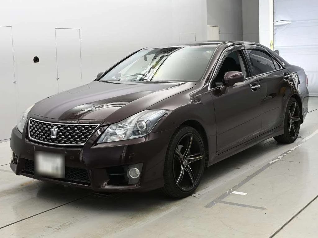 Toyota Crown 2010