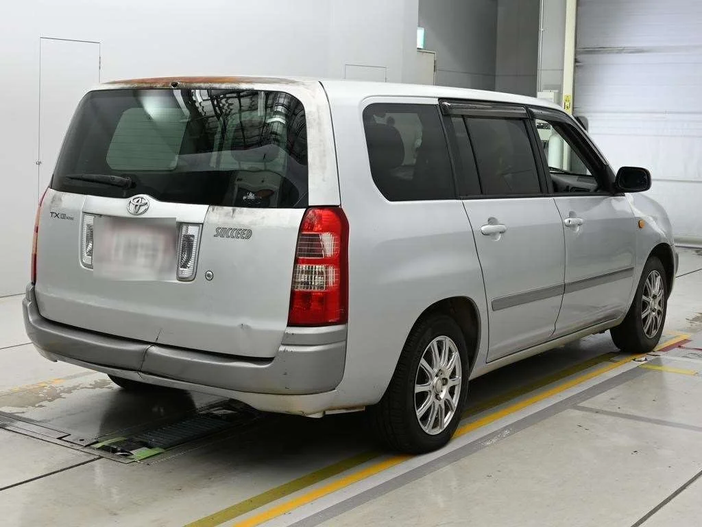 Toyota Succeed  с аукциона в Японии