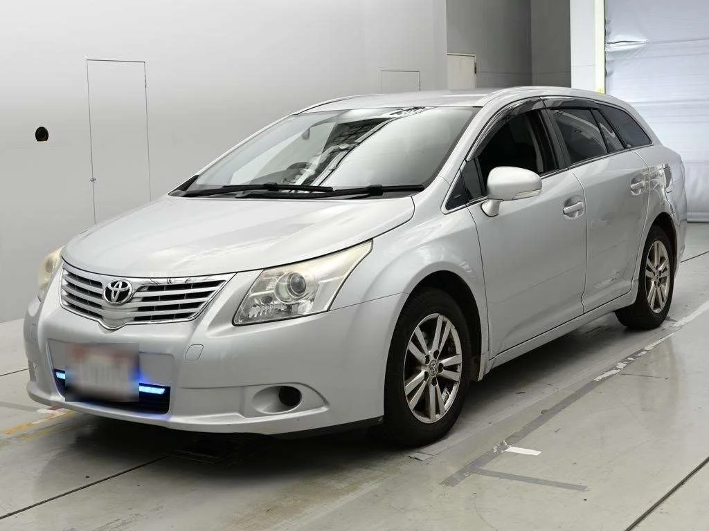 Toyota Avensis 2011