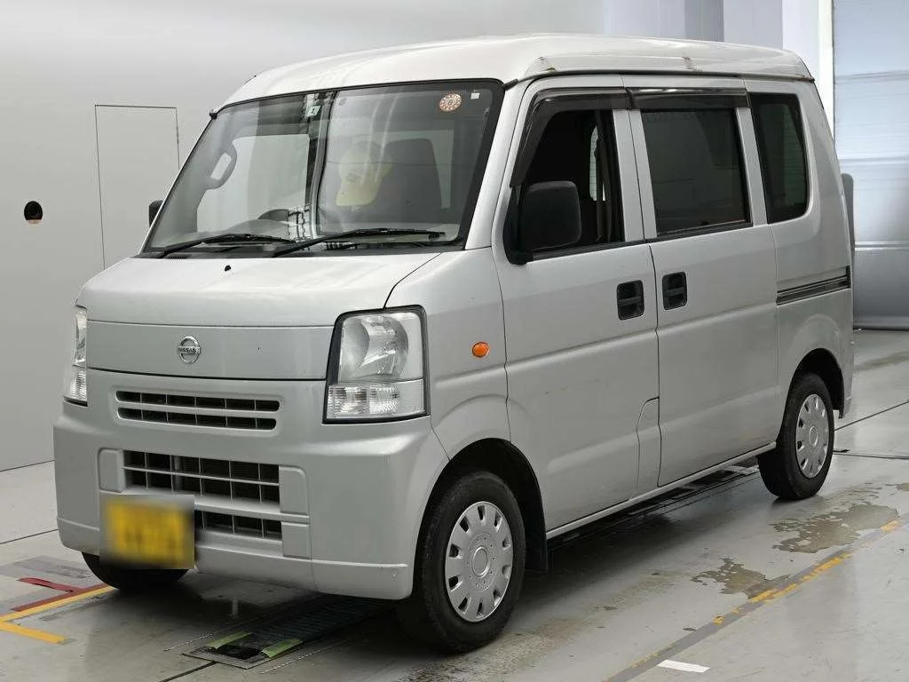 Nissan NV100 Clipper 2015