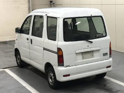 DAIHATSU HIJET VAN
