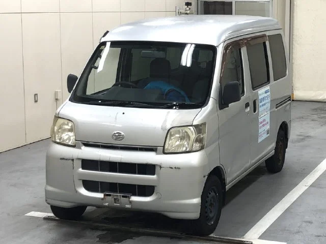 Daihatsu Hijet Cargo  с аукциона в Японии