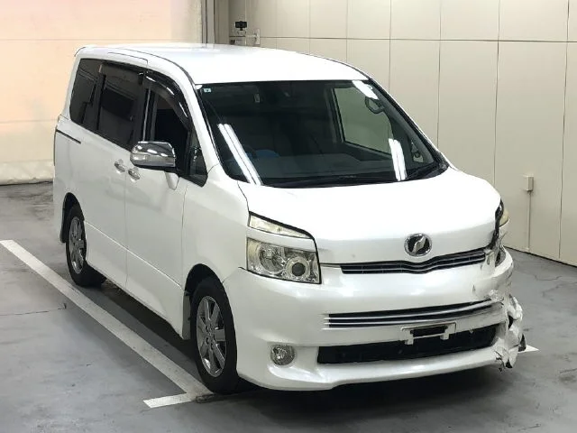Toyota Voxy 2009