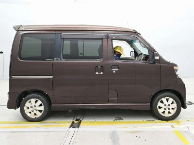 DAIHATSU ATRAI WAGON