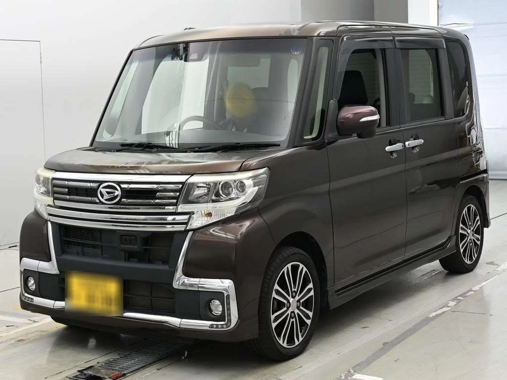 Daihatsu Tanto 2016