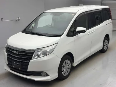 TOYOTA NOAH, 2016 — лот японского аукциона