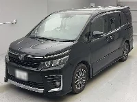 Цена авто Toyota Voxy с аукционов Японии, номер кузова ZRR80W, пробег 85 000, оценка 6