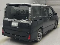 Цена авто Toyota Voxy с аукционов Японии, номер кузова ZRR80W, пробег 85 000, оценка 6