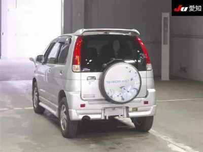DAIHATSU TERIOS KID