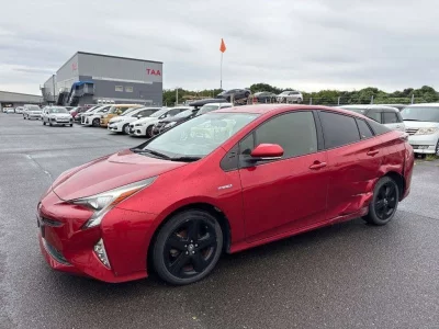 TOYOTA PRIUS, 2017 — лот японского аукциона