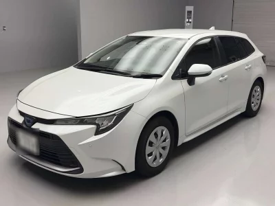 TOYOTA COROLLA TOURING, 2024 — лот японского аукциона