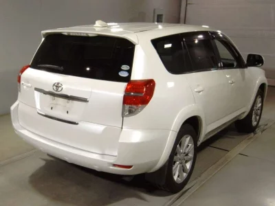 TOYOTA VANGUARD