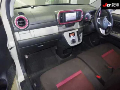 DAIHATSU BOON