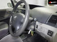 Цена авто Toyota Voxy с аукционов Японии, номер кузова AZR60G, пробег 223 000, оценка 4