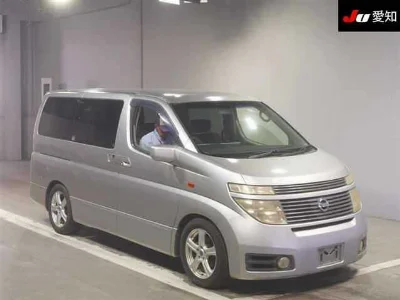 NISSAN ELGRAND