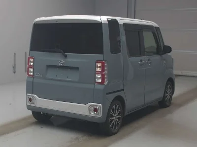 TOYOTA PIXIS MEGA