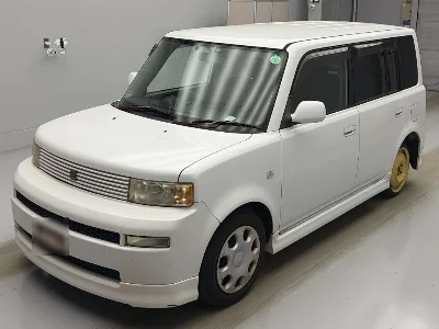 TOYOTA BB