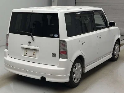 TOYOTA BB
