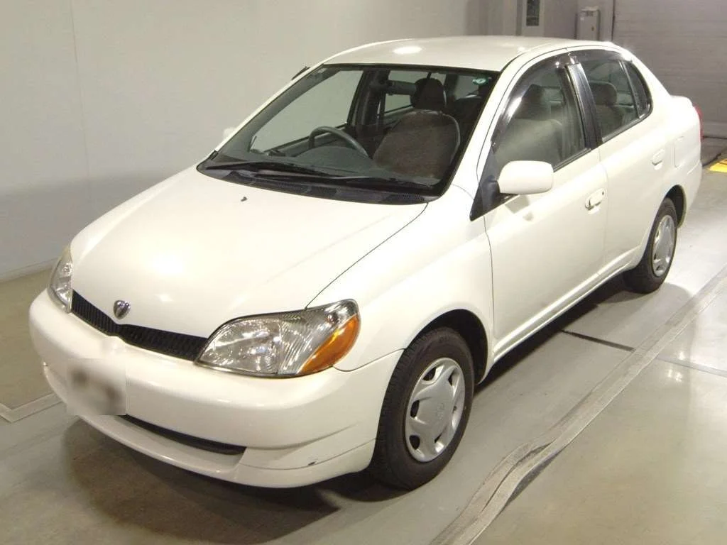 Toyota Platz 2001