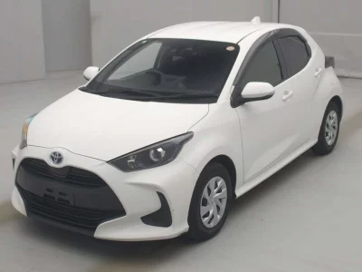 TOYOTA YARIS, 2021 — лот японского аукциона