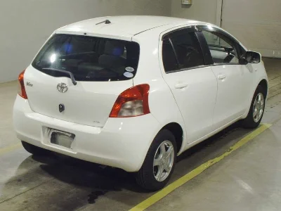 TOYOTA VITZ