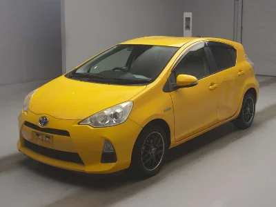 TOYOTA AQUA, 2013 — лот японского аукциона