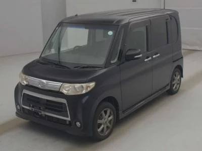 DAIHATSU TANTO, 2011 — лот японского аукциона