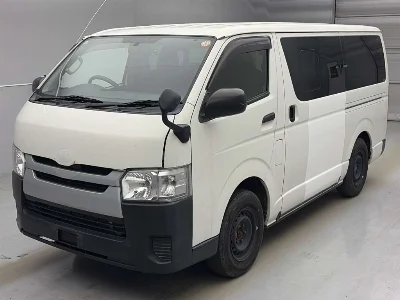 TOYOTA REGIUS VAN, 2014 — лот японского аукциона