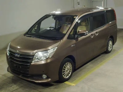 TOYOTA NOAH, 2016 — лот японского аукциона