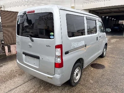 TOYOTA TOWN ACE VAN