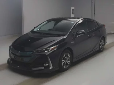 TOYOTA PRIUS PHV