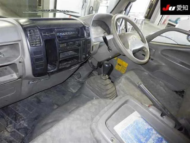 Hino Dutro  с аукциона в Японии
