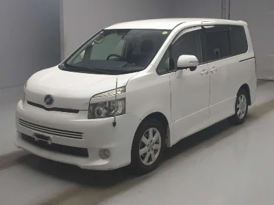 TOYOTA VOXY, 2008 — лот японского аукциона