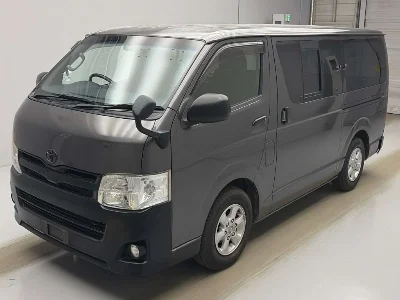 TOYOTA REGIUS VAN