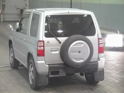 MITSUBISHI PAJERO MINI