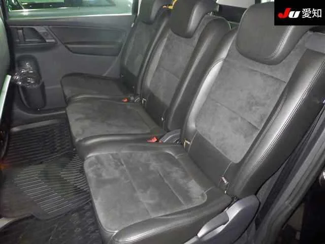 Volkswagen Sharan  с аукциона в Японии