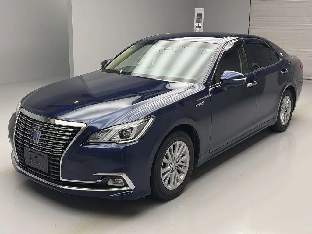 Toyota Crown 2017
