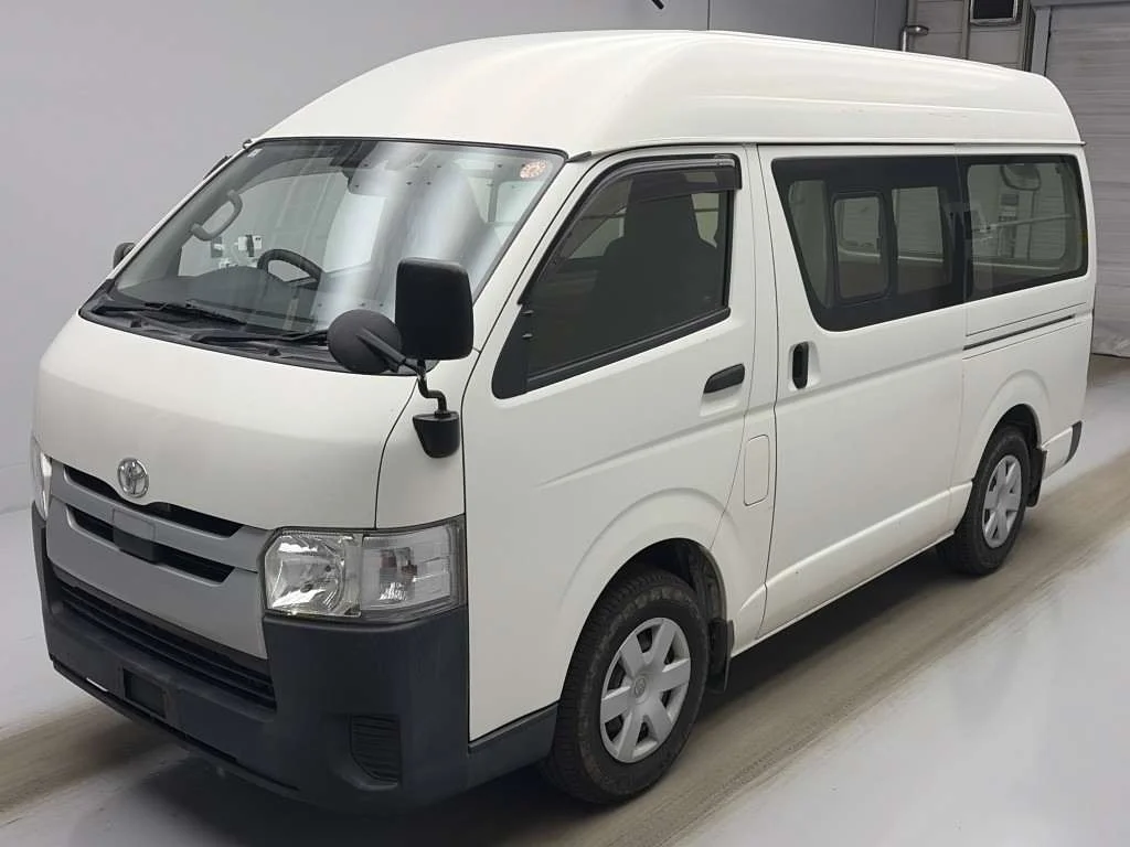 Toyota HiAce Van  с аукциона в Японии
