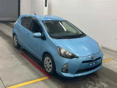 TOYOTA AQUA, 2013 — лот японского аукциона