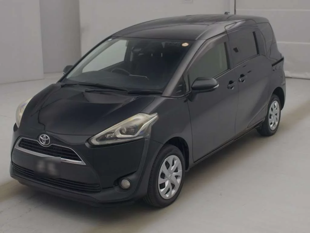 Toyota Sienta  с аукциона в Японии