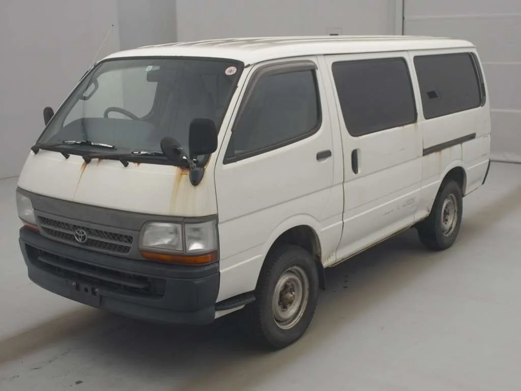 Toyota HiAce Van 2003